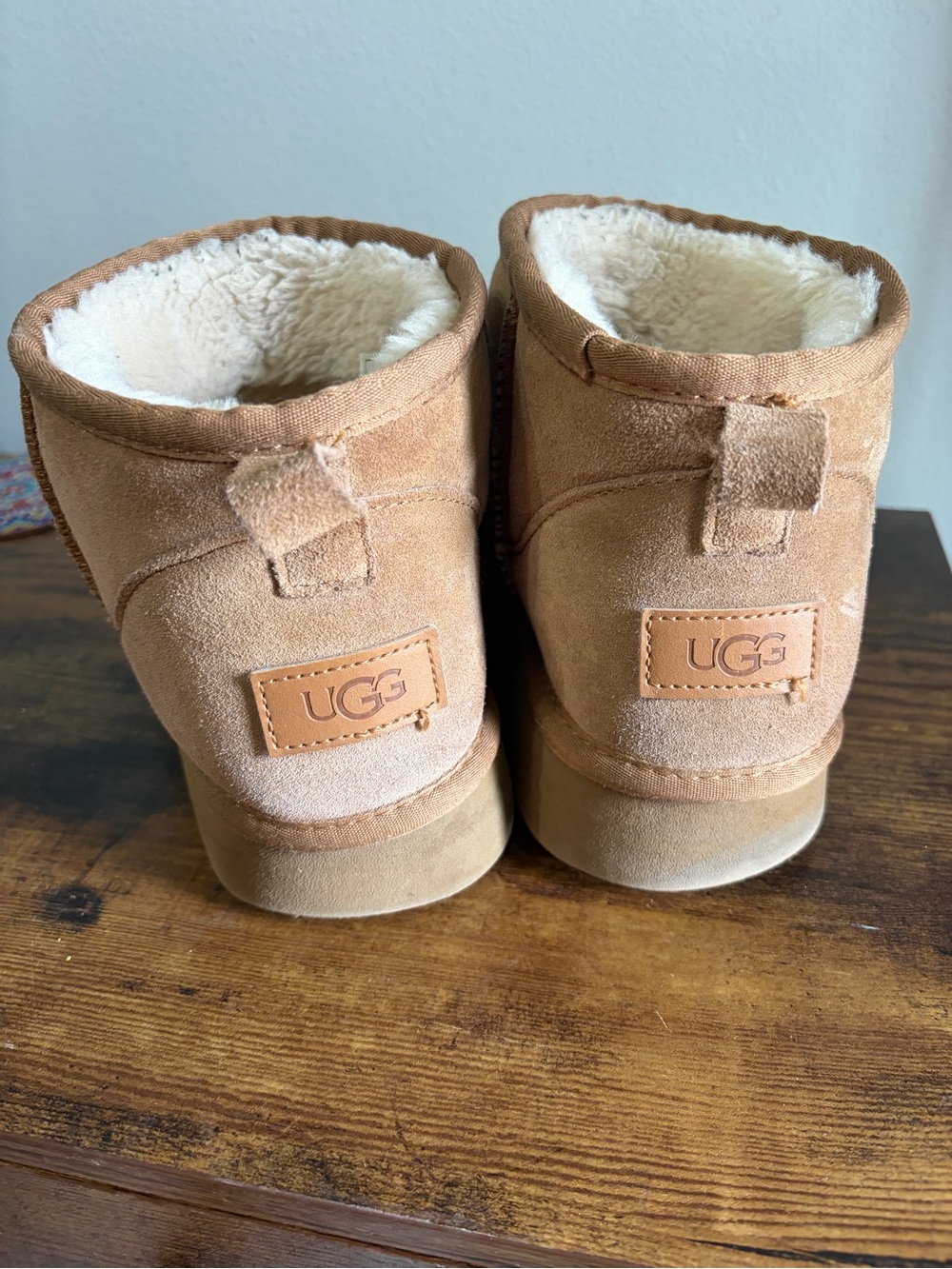 UGG Women’s Mini Boot in Chestnut Tan
